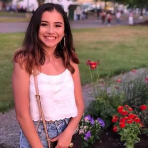 Meet your Posher, Indira